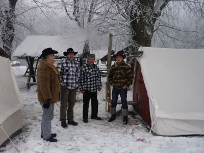 Trapper-Winter-Camp
